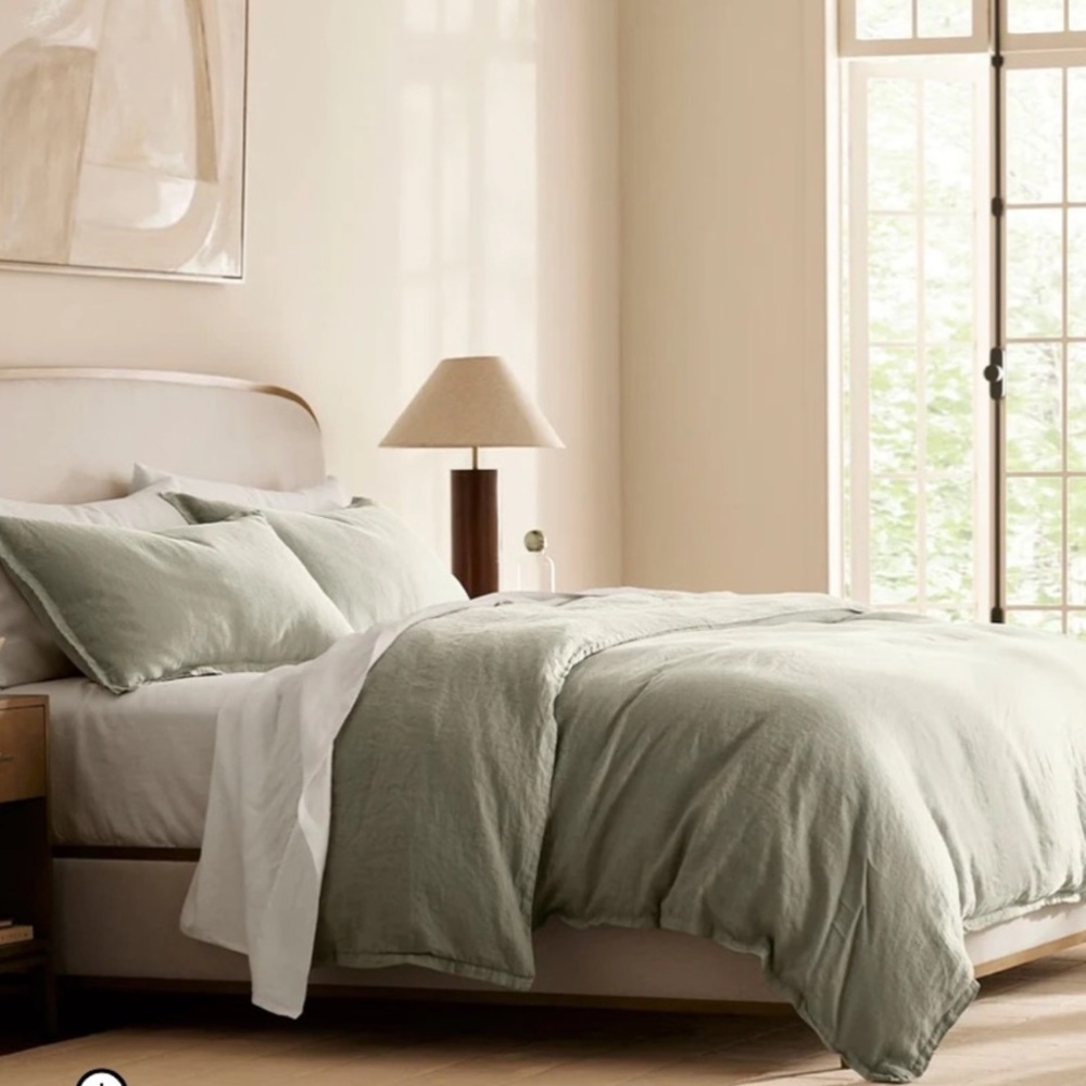 Boll & Branch Linen Duvet Set King in Sageleaf Green